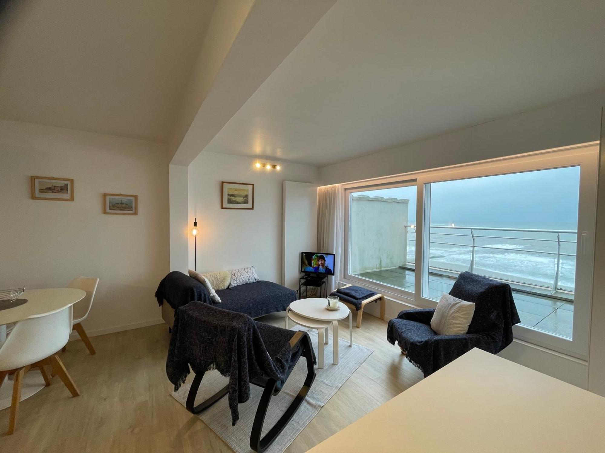 ウェンドゥイネPenthouse On The Belgian Coast With Sea & Landscape Viewsアパートメント エクステリア 写真